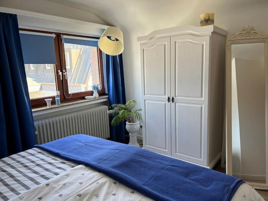 Gemuetliches Apartment Fuer Messe, Job & Kurzurlaub Im Gruenen, Naehe Duesseldorf Meerbusch Exterior foto